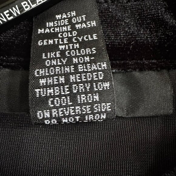 Alfani Black Sleeveless Velvet Tunic, Ruffled Placket & Stand Collar, Size M - Picture 3 of 7